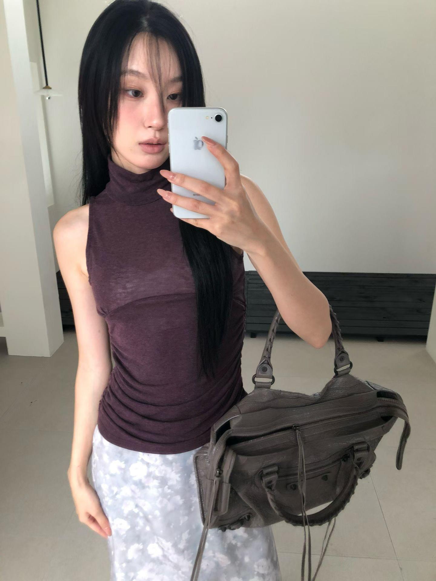 立領挖肩棉質背心